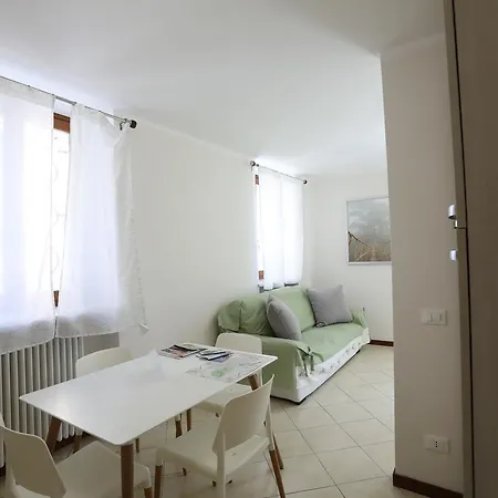 Appartement Casa Magenta 1 *